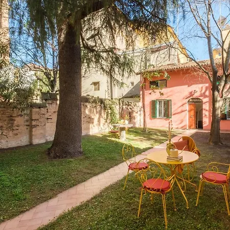 In Centro Con Giardino - Reste Il Sentiero Bologna